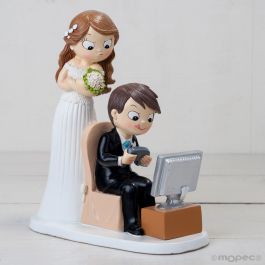 Figurine Couple De Mariés Hobbyfun - Marié Porte Son Épouse - 90 Mm