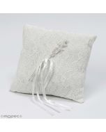 Ivory cushion 20x20cm. for rings decorated