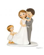 Figura pastel Pop & Fun novios con niña 21,5cm.