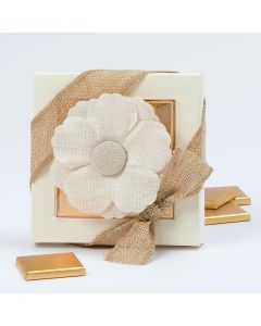 Estuche 4 napolitanas Flor blanca de lino*
