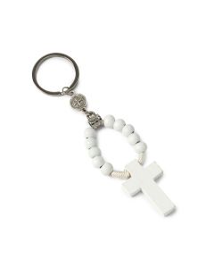 Llavero rosario de madera blanco 11cm.