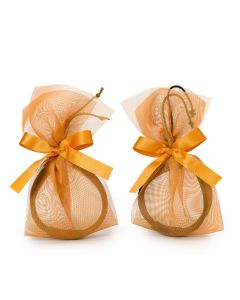 Pulsera bicolor adornada con cinta y lazo cobre