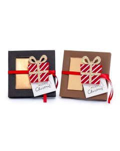 Box with 2 neapolitans, Christmas gift clip and card