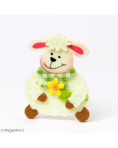 Ovejita de fieltro 8,5x6cm. min.24