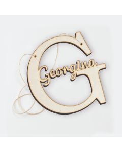 Colgante de madera letra G Con nombre 12 cm altura aprox,