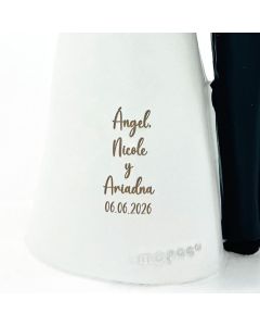 Figura Pop&Fun novios bebé en brazos 21cm.