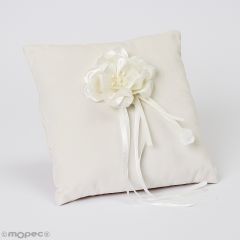 Ivory velvet cushion with ivory flower brooch 20x20cm.