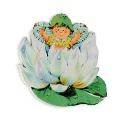 Wooden clip baby on green flower 5,5cm
