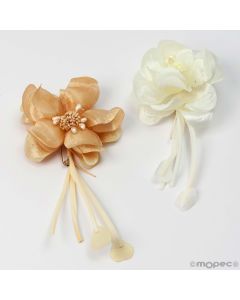 Broche flor marfil/beige 17cm., min.12