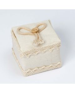 Ivory box decorated for rings 5x4x5cm