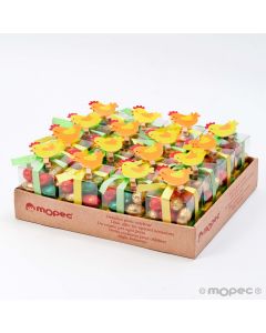 Display 16 boxes with 12 praliné eggs chicken clip