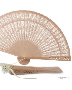 Abanico troquelado madera natural con borla y adornado