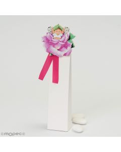 Molletta legno bebè su fiore rosa con 3 confetti cioccolato