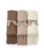 Pashmina marrón, marfil, beige 180x70cm. adornada flor min 3