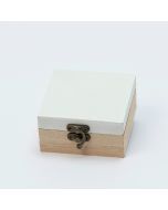 Scatola in legno con coperchio bianco  8,5x4,5x8,5cm min 6