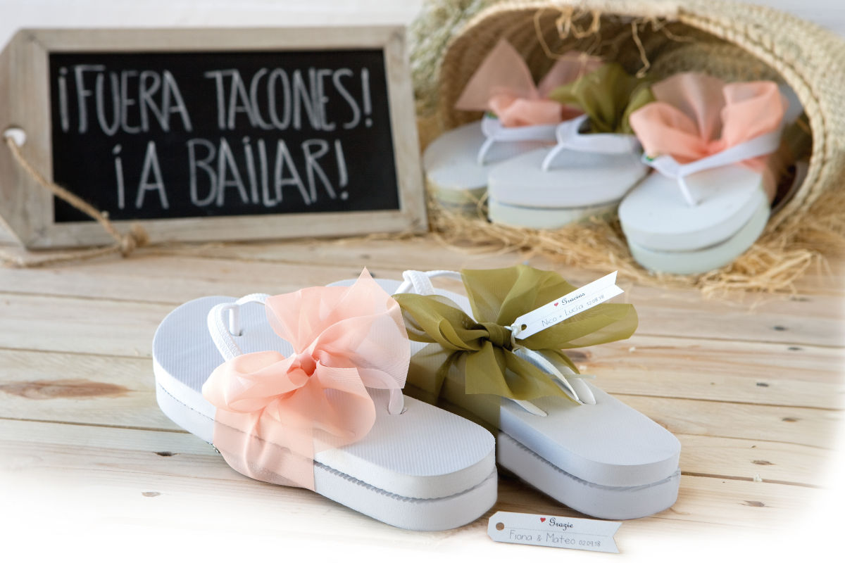 Una selección de chanclas para bodas