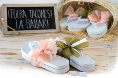 Una selección de chanclas para bodas